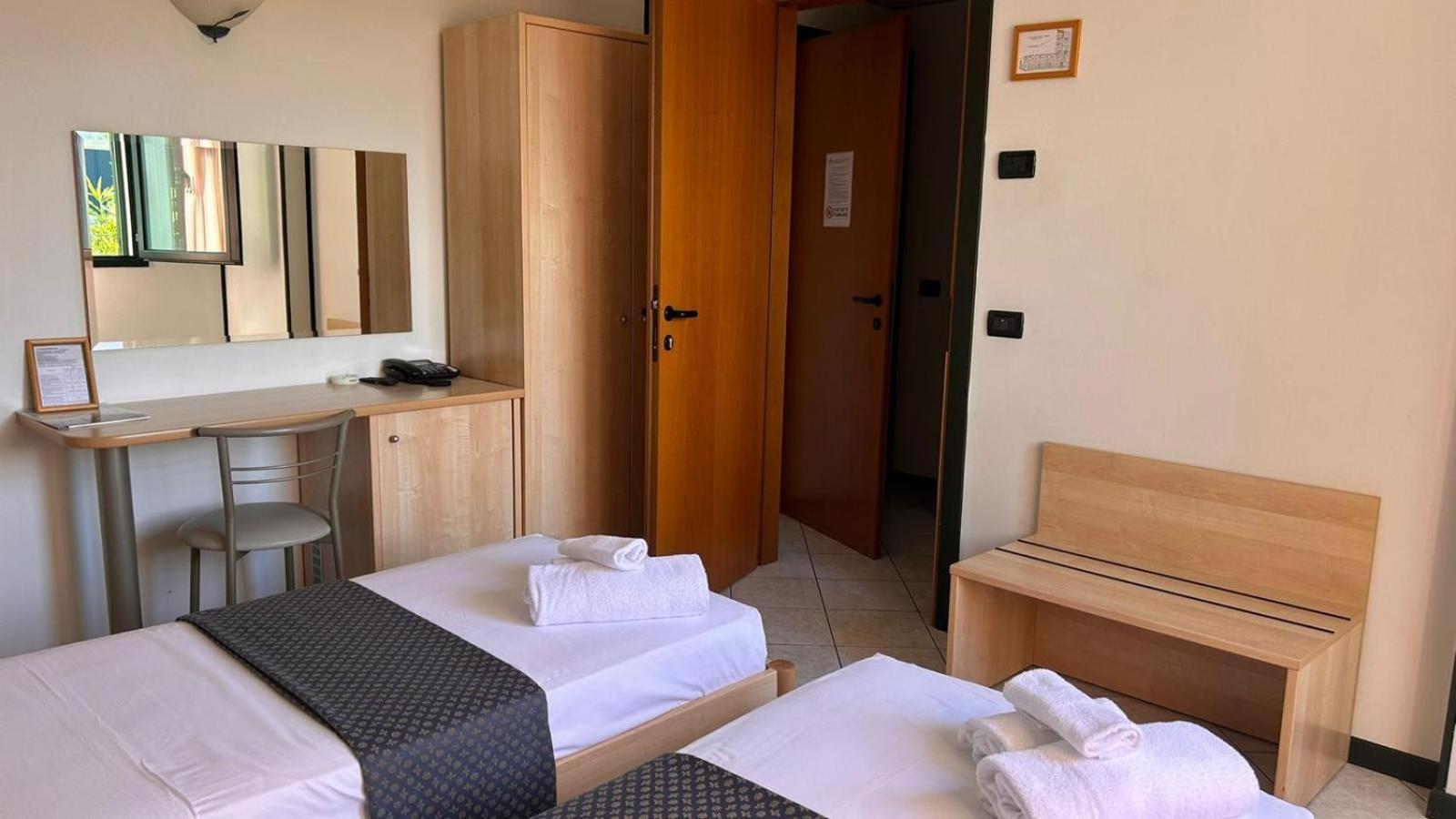 Hotel Gran Delta Rosolina Exterior foto