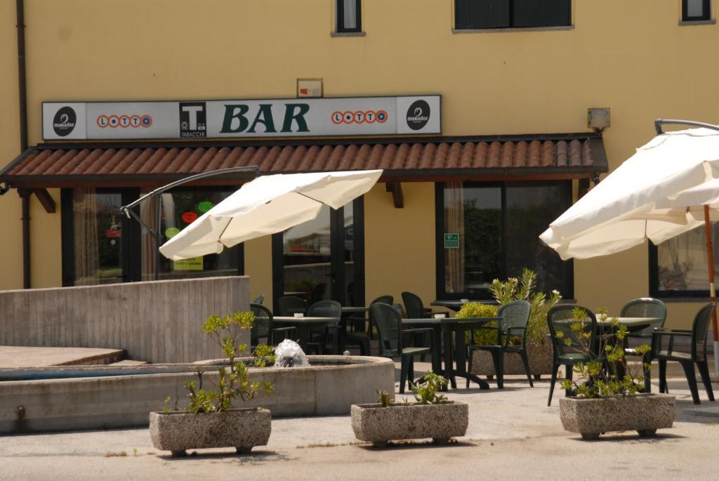 Hotel Gran Delta Rosolina Exterior foto