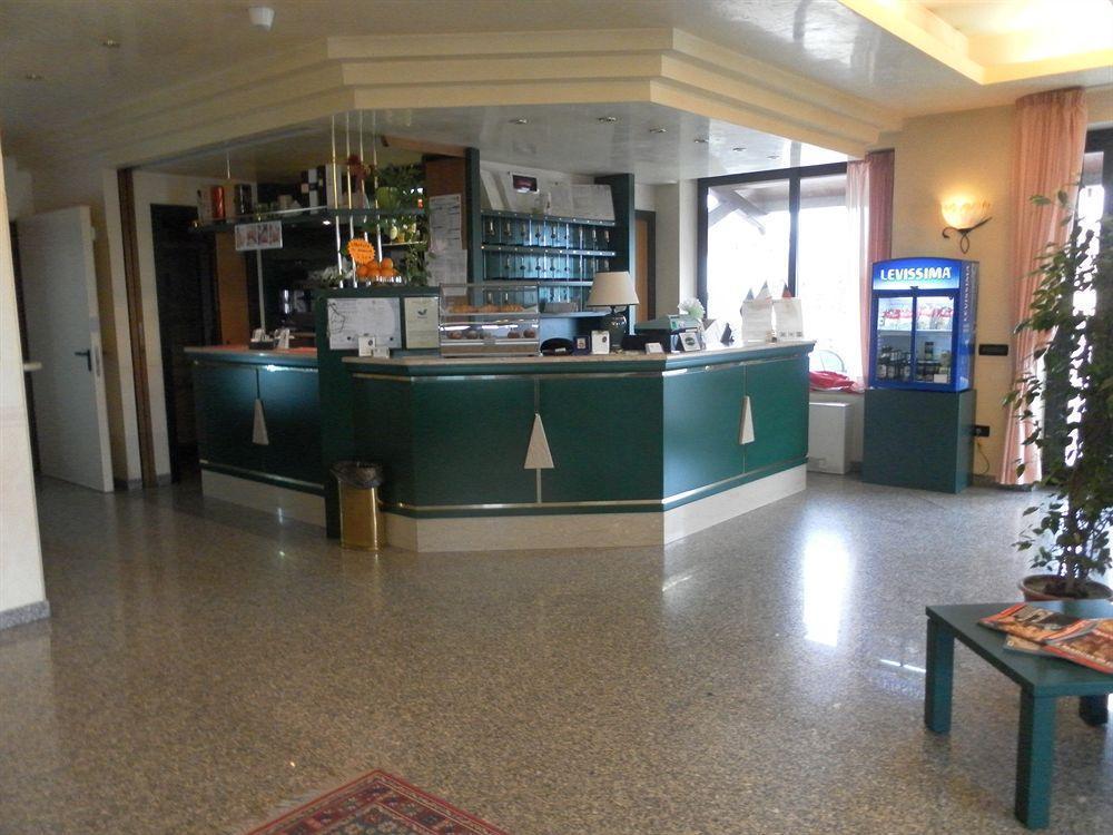 Hotel Gran Delta Rosolina Exterior foto